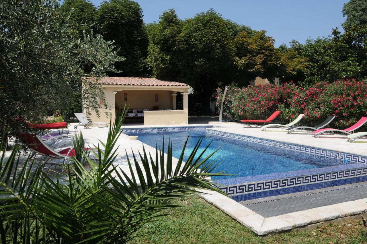 Bastide St Joseph Apartment Eyguières Екстериор снимка