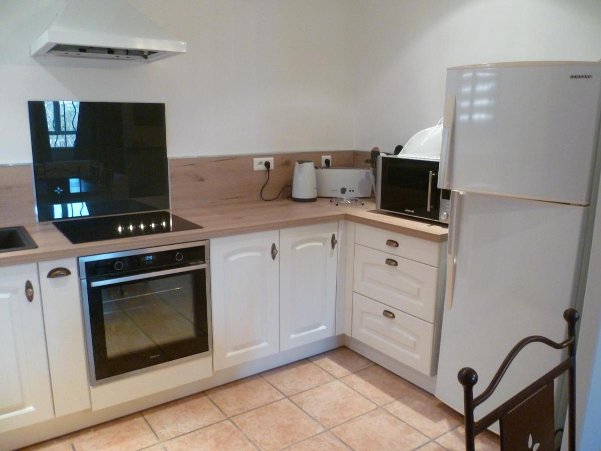 Bastide St Joseph Apartment Eyguières Екстериор снимка