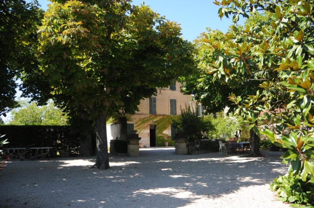 Bastide St Joseph Apartment Eyguières Екстериор снимка